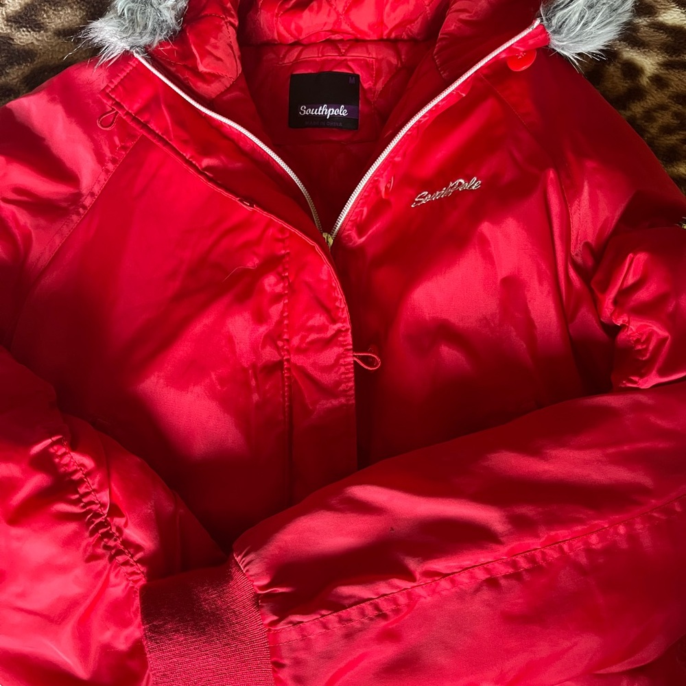 South Pole Women's Vibrant Red Puffer Jacket with Faux Fur Trim